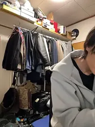 saku_channel webcam model stream image