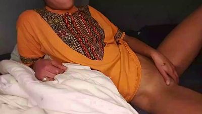 Donnanova webcam model stream image