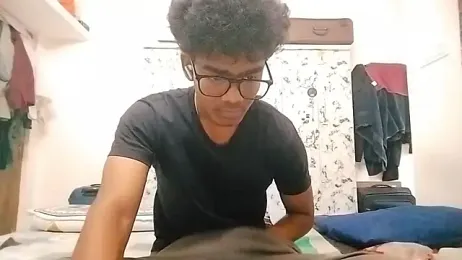 Rahulisagoodguy webcam model stream image