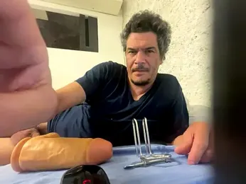 twitshe webcam model stream image