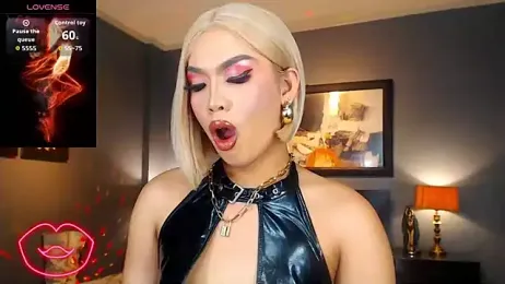 FridaHumphrey webcam model stream image