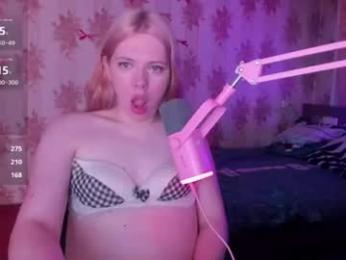 cutie_bambi_ webcam model stream image