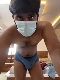 hotboy_hyd1 webcam model stream image