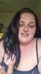 Hevelyn29 webcam model stream image