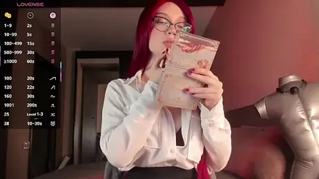 SophiaFlorence webcam stripchat model stream image