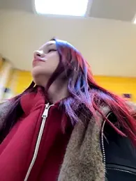 Cum_girlss webcam model stream image