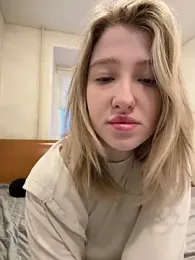 Cum_girlss webcam model stream image