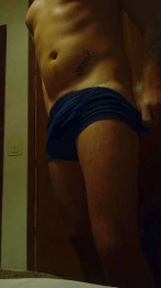 Darkmadrid webcam cam4 model stream image