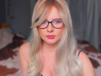 klementinagirl webcam model stream image