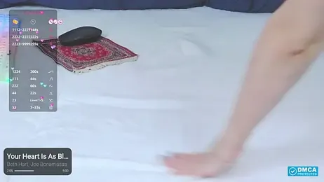 -Lorik- webcam stripchat model stream image