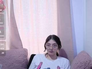 lesliee22 webcam model stream image