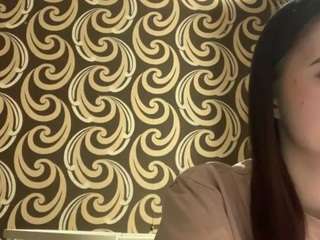 karolebelen webcam model stream image