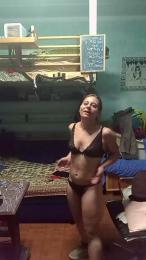 Yoyo18 webcam cam4 model stream image
