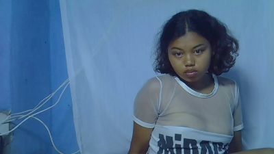 Emiehot webcam model stream image