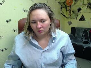 Sally Verda webcam model stream image