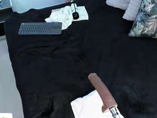 angie-roses webcam model stream image