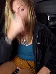 SheIsSomething webcam stripchat model stream image