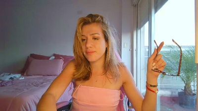 Ladymaiki1 webcam cam4 model stream image