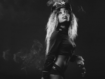 AntonetteMoore webcam model stream image