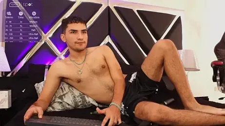 AlekRuizx webcam model stream image