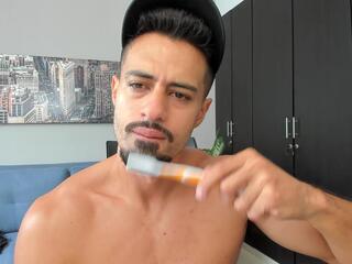 Thiago Driussi webcam flirt4free model stream image