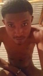 Maneij61 webcam model stream image