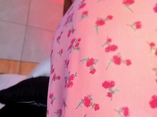 Bella Harllow webcam model stream image