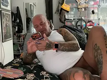 lovetatts64 webcam model stream image