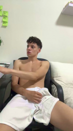 Shyboy911 webcam model stream image