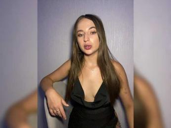 Alisaa-00 webcam model stream image