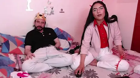 Isis_Robert webcam model stream image