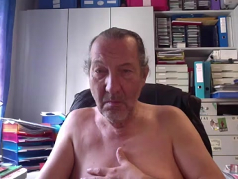 HMStraps01 webcam model stream image