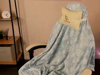 noora-moore webcam model stream image