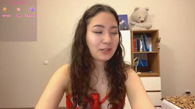 SuzannLertora webcam model stream image