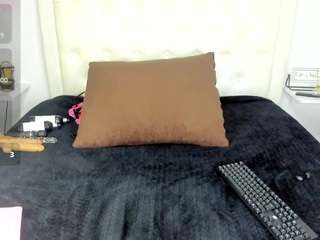 cocoqueenn webcam model stream image