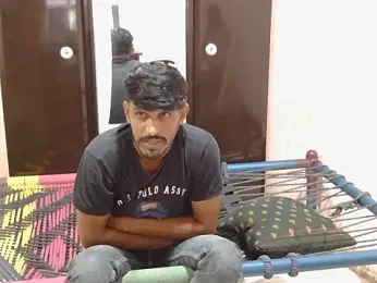 HotXKrish webcam model stream image