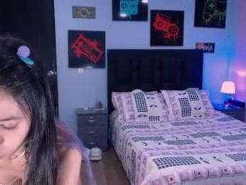 xx_x_mg webcam model stream image