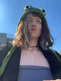 Crazy__Frog webcam model stream image