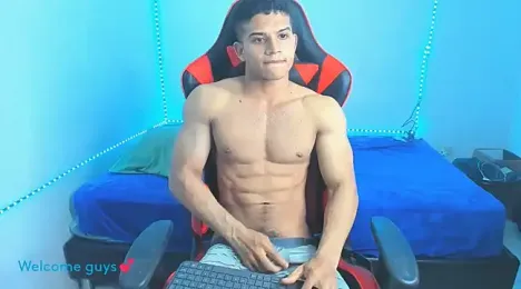 oliver_thompsson7 webcam model stream image