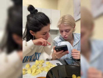 VibroMashulkaDashulka webcam model stream image