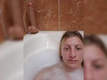 WildDesire webcam bongacams model stream image