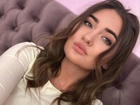 Evalaniss webcam model stream image
