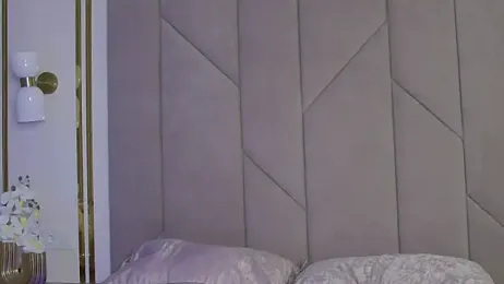 Touch_me webcam model stream image