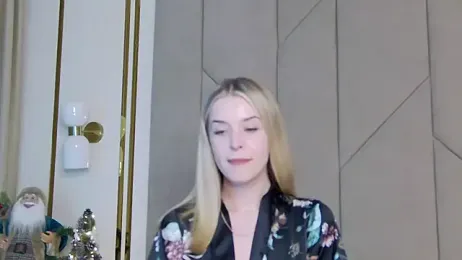 Touch_me webcam stripchat model stream image