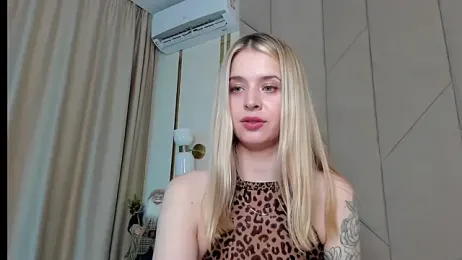 Touch_me webcam model stream image