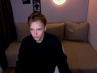 Dylan Noir webcam model stream image