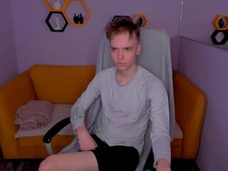 Dylan Noir webcam model stream image