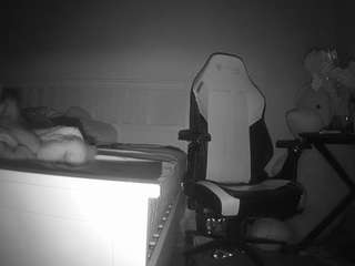 voyeurcam-sexy-little-ana-01 webcam model stream image