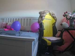 voyeurcam-sexy-little-ana-01 webcam model stream image