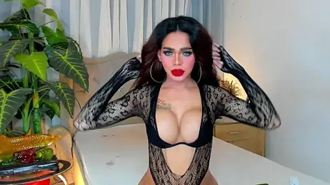 MochaliciousTransOnTop webcam model stream image